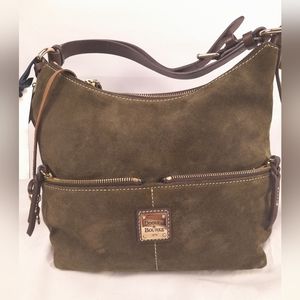 Dooney and Bourke Small Zipper Pocket Sac - MOSS GREEN- Never used